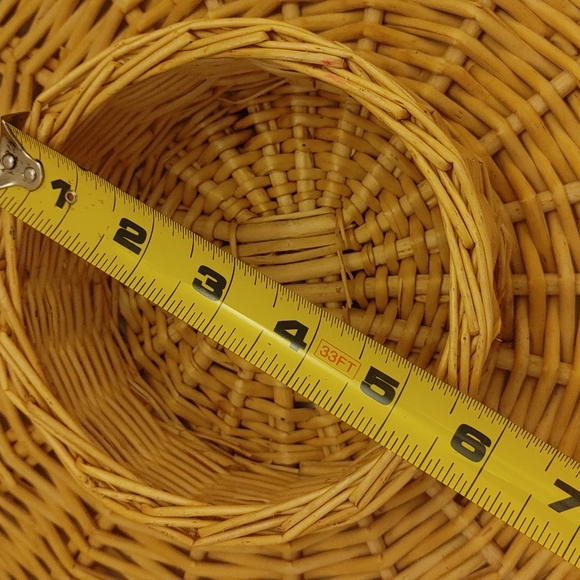 Wicker chip and dip serving basket - Picture 7 of 7